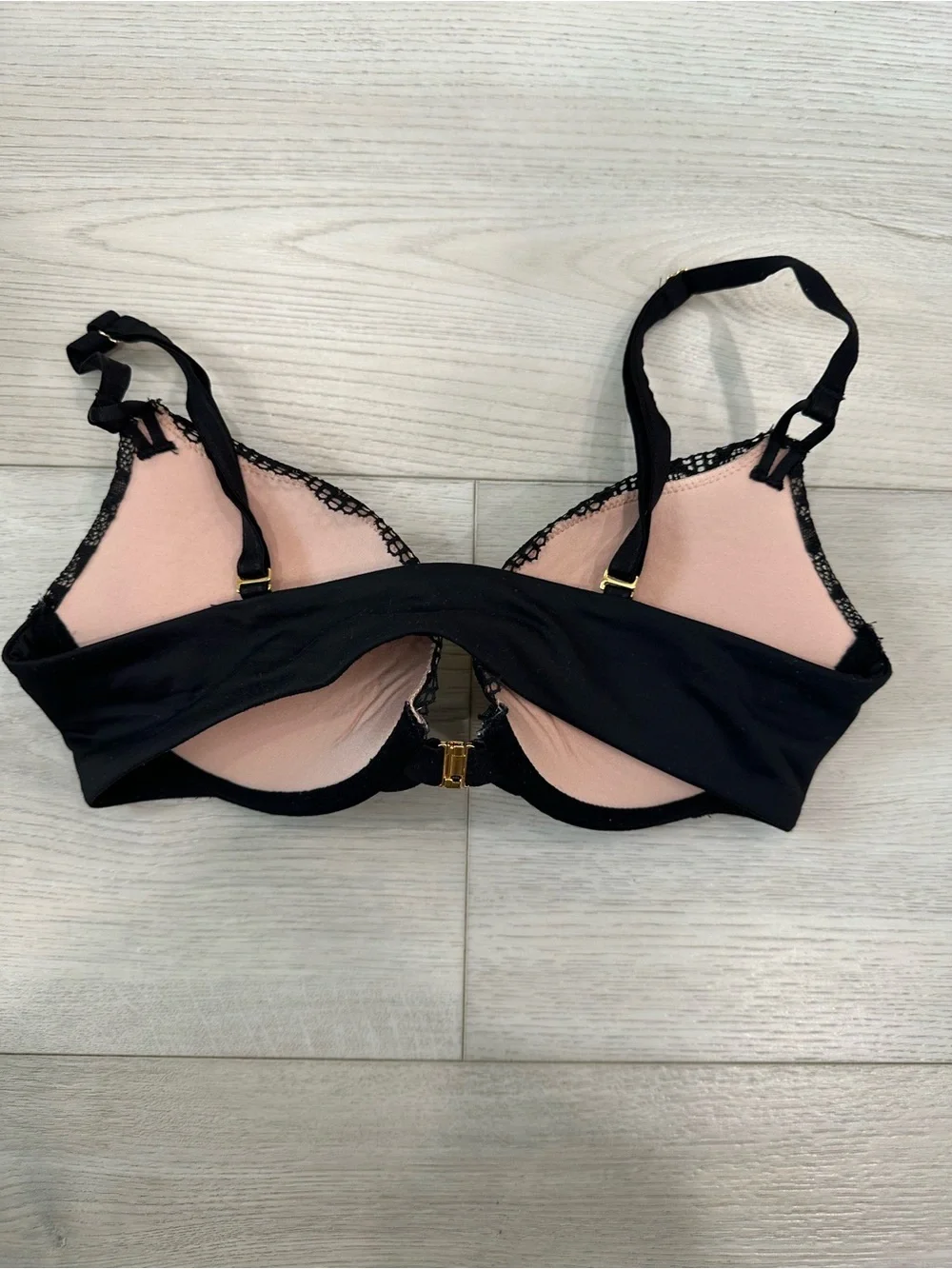 Soma Black Lace Push Up Bra 32C Y2K Romantic Lingerie